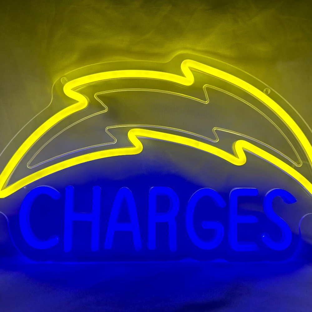 Charges  LED wall sign
